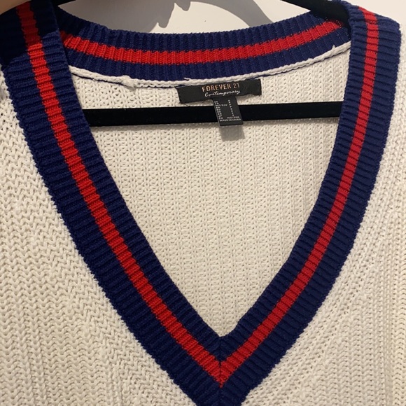 Forever 21 knit sweater - Picture 5 of 5